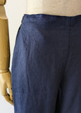 See Saw</p>7/8 Flat Front Elastic Back Pant</p>(Navy)