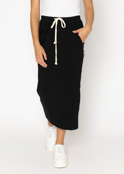 SALE  |  TWObyTWO</p>Oslo Skirt</p>(Black)</p>Available: size Small