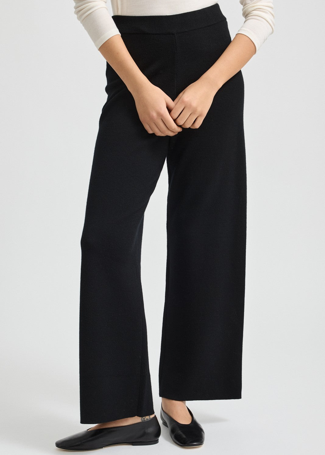 Toorallie</p>Wide Leg Knit Pant</p>(Black)