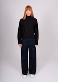 Mae</p>Cable Raglan Pullover</p>(Black)