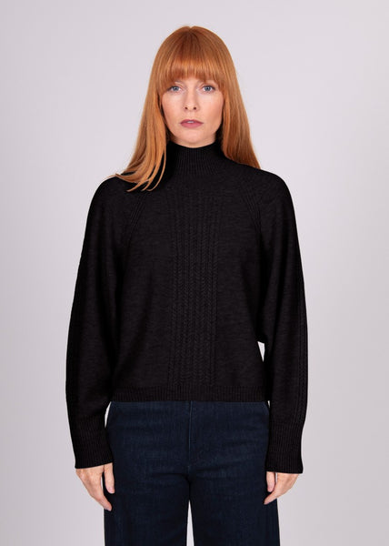 Mae</p>Cable Raglan Pullover</p>(Black)