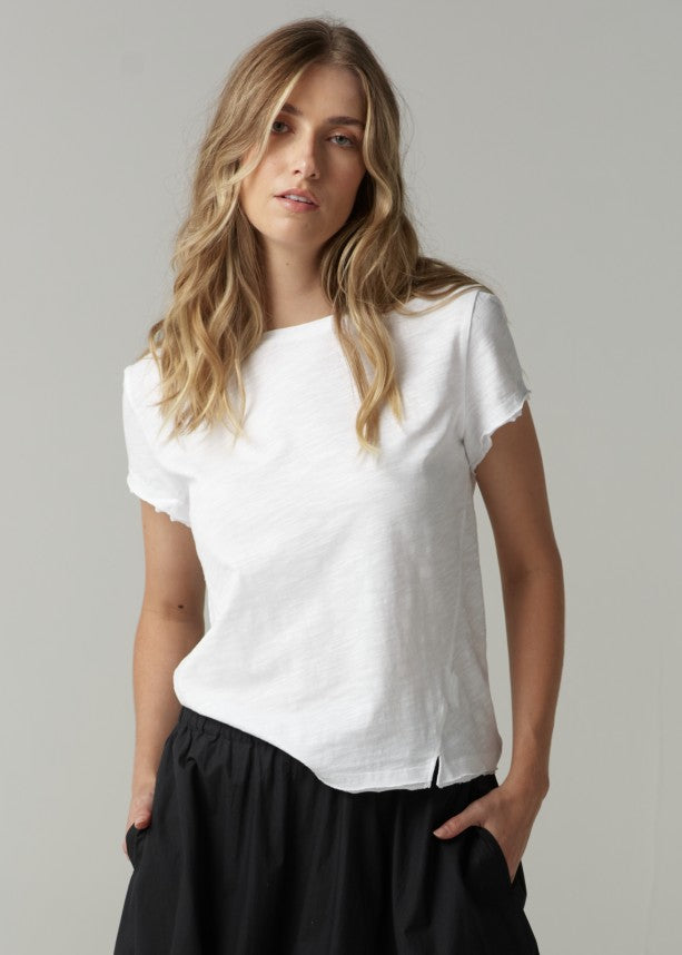 Cloth+Paper+Scissors</p>Front Split Crew Neck Tee</p>(White)