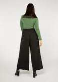 Tani</p>Turtle Neck</p>(Sage Marle)