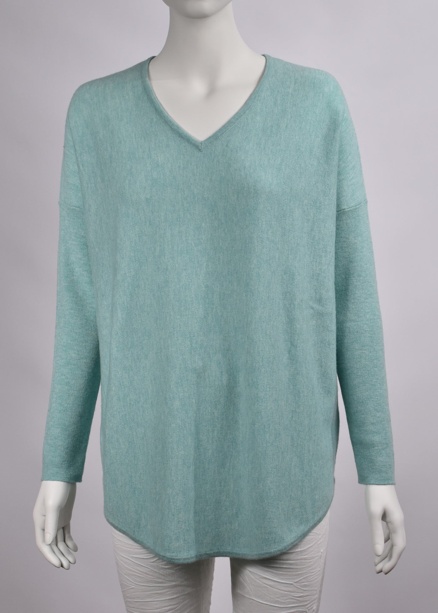 SALE  |  Mae</p>Audrey V-Neck Curved Hem Pullover</p>(Seafoam)</p>Available: size X-Small to XX-Large