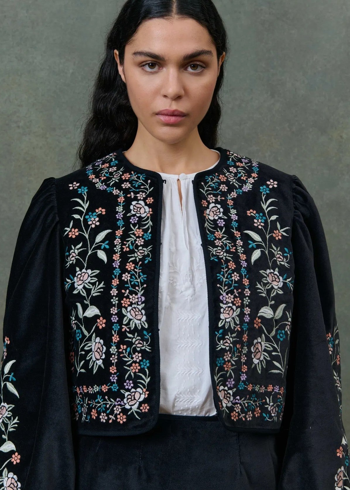 Louise Misha</p>Duras Jacket</p>(Black)