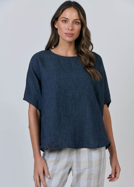 Naturals by O&J</p>Oversized Linen Top</p>(Poseidon)