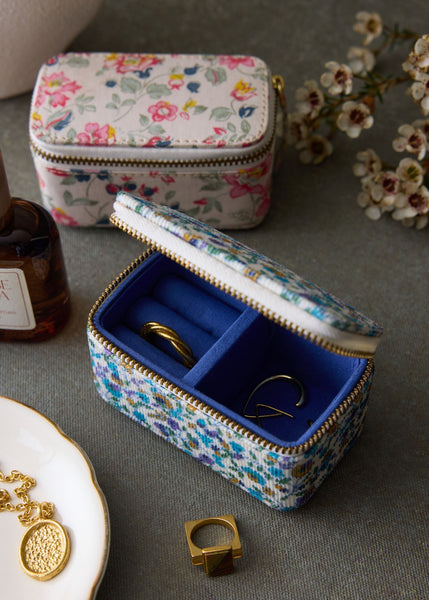 Louise Misha</p>Soumaya Jewellery Box</p>(Cream Aster Valley)