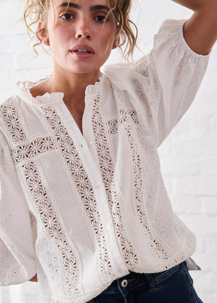 Kireina</p>Isabella Top</p>(White)