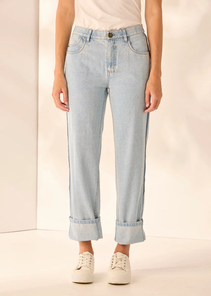 Lania</p>Legal Jean</p>(Bleached)
