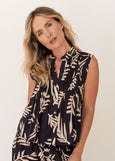 See Saw</p>Sleeveless Pintuck Top</p>(Leaf Print)