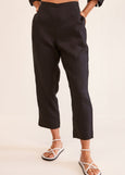 See Saw</p>7/8 Flat Front Elastic Back Pant</p>(Black)