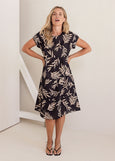 See Saw</p>Extended Sleeve Tiered Dress</p>(Leaf Print)