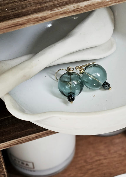 Paird</p>Sea Baubles