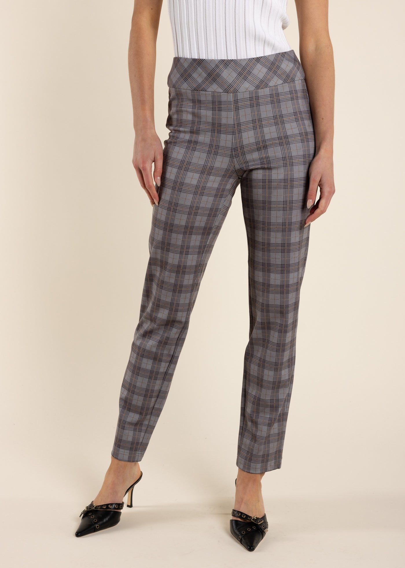 SALE  |  TWO-T's</p>Check Pull On Pant</p>(Clove Check)</p>Available: size 8, 10 & 12