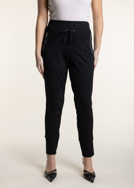 SALE  |  TWO-T's</p>Ponte Panel Pant</p>(Black)</p>Available: size 12, 14 & 16