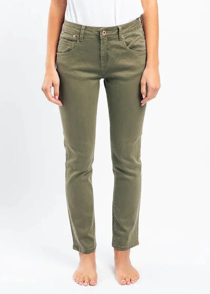 SALE  |  Kireina</p>Kirby Jean</p>(Khaki)</p>Available: size 25 & 31