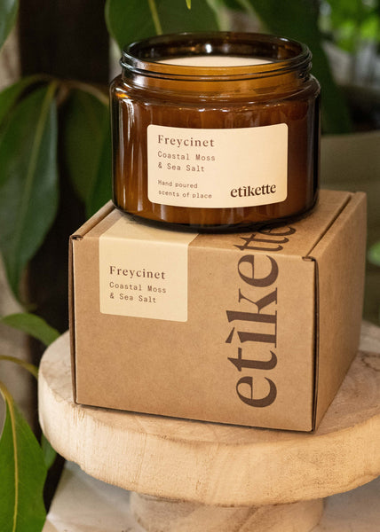 Etikette</p>500ml Double Wick Soy Wax Candle</p>(available in more scents)