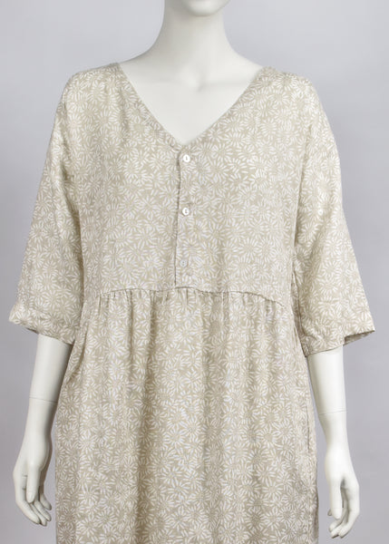 SALE  |  Frockk</p>Heidi Dress</p>(Natural Daisy)</p>Available: size Large