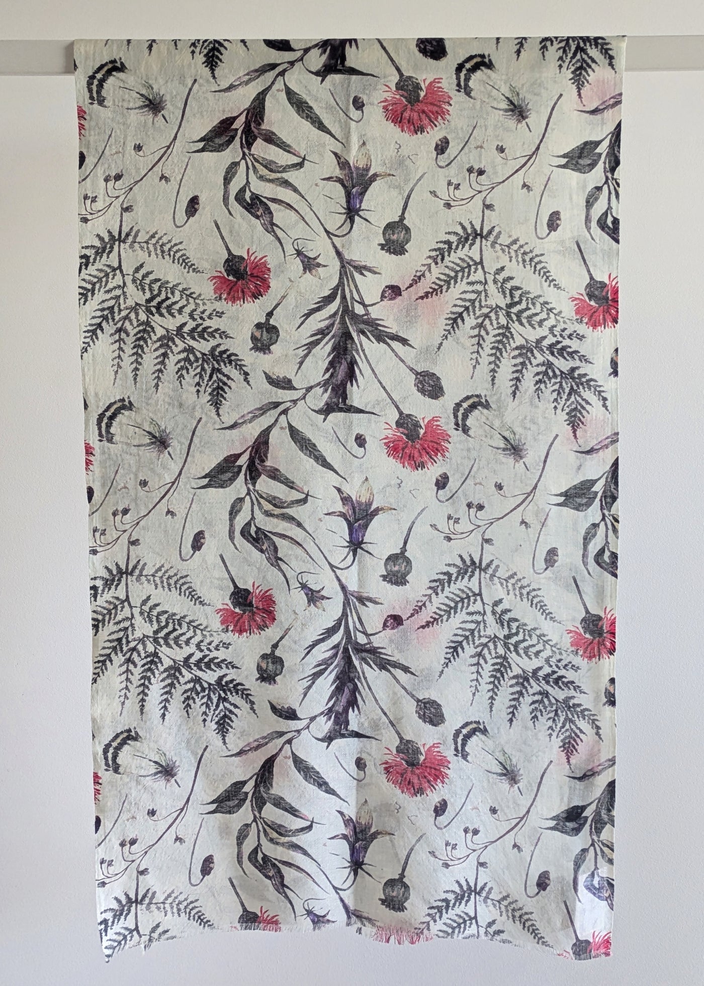 Raffal</p>Thistle</p>(Grey)