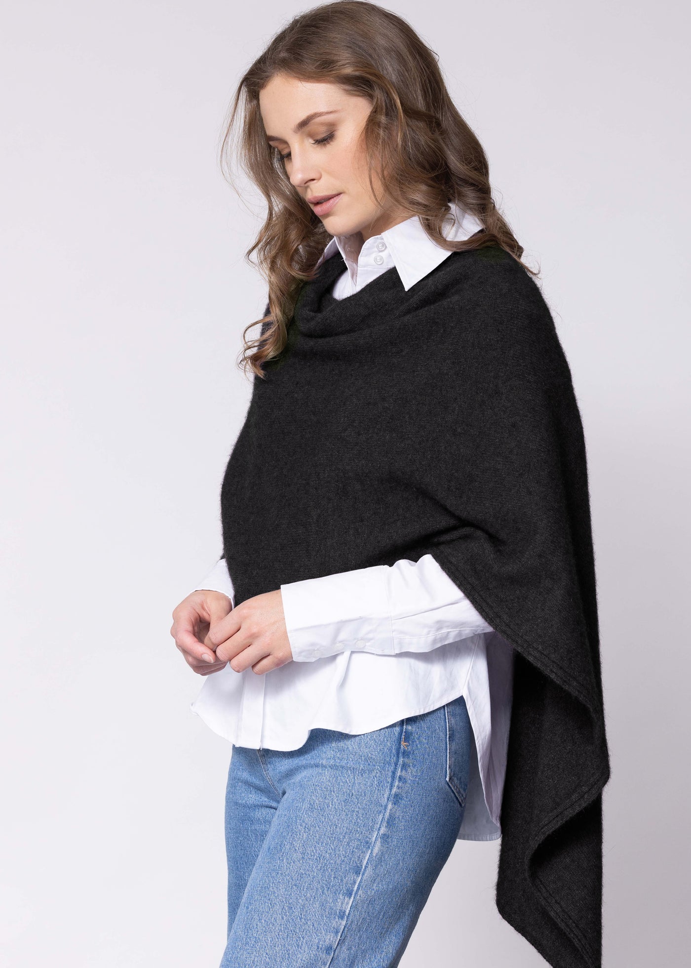 Noble Wilde</p>North Cape Poncho</p>(available in more colours)