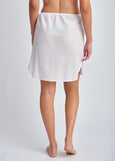 Cloth+Paper+Scissors</p>1/2 Slip Skirt</p>(White)