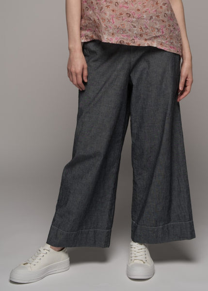 Muse</p>Alira Pant</p>(Chambray Denim)