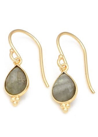 Mae</p>Stone Single Drop Earring</p>(Gold Plated Brass)