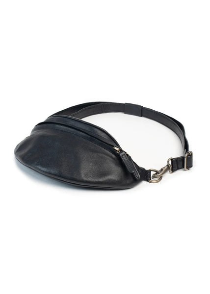 Dusky Robin</p>Escape the Ordinary Belt Bag</p>(Black)