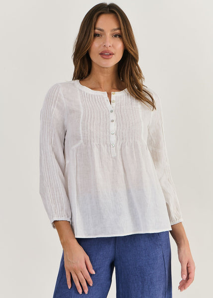 Naturals by O&J</p>Pinktuck Blouse</p>(White)