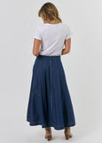 Naturals by O&J</p>Panelled Denim Skirt</p>(Denim)