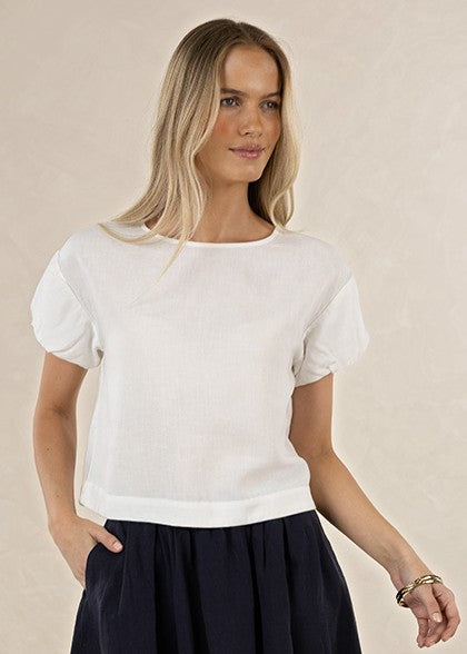 Humidity Lifestyle</p>Marise Top</p>(Ivory)