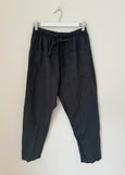 Frockk</p>Jessie Pant</p>(Charcoal)