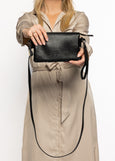 Dusky Robin</p>Helena Crossbody</p>(Black)