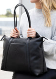 Dusky Robin</p>Valentina Tote</p>(Black)