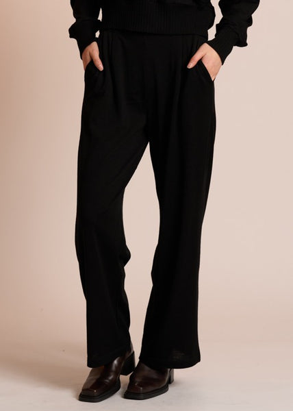Neris</p>Lounge Pant</p>(Black)