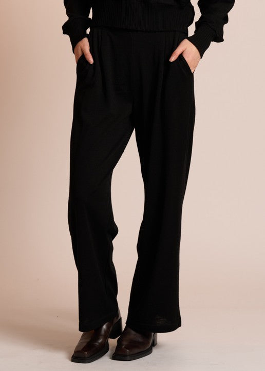 Neris</p>Lounge Pant</p>(Black)