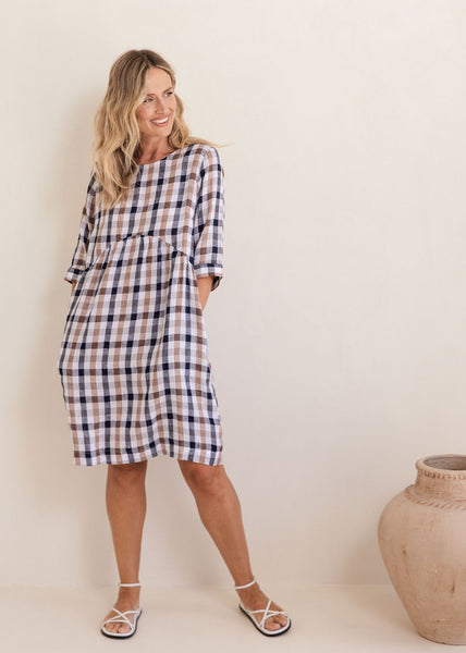 See Saw</p>3/4 Sleeve Button Back Dress</p>(Navy / Bronze Check)