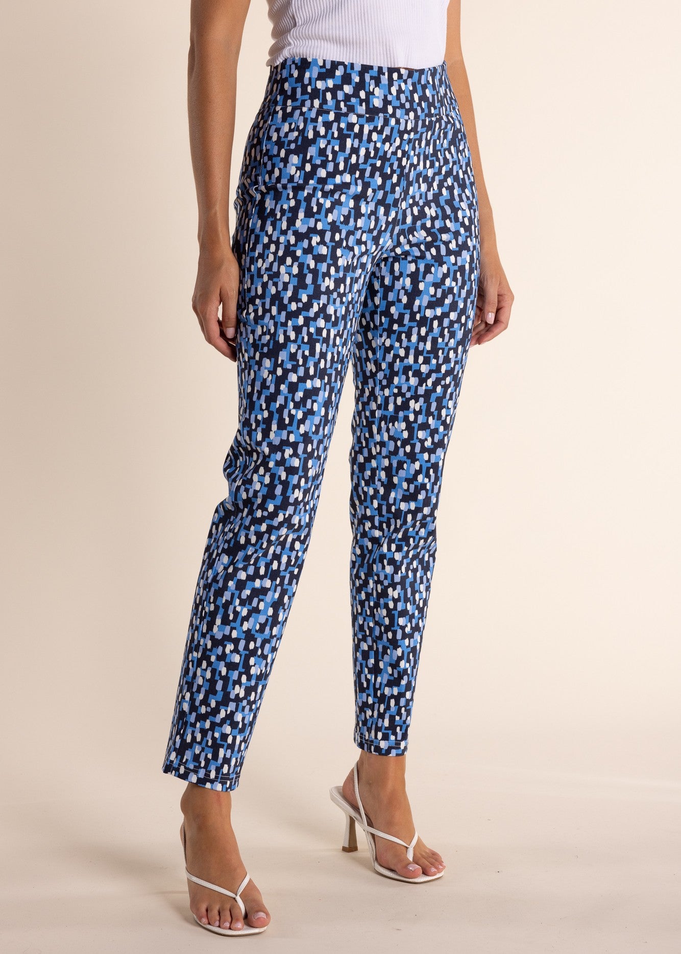 TWO-T's</p>Abstract Print Pull On Pant</p>(Blue Abstract)