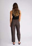 Knewe</p>Dew Barrel Leg Pant</p>(Chocolate)