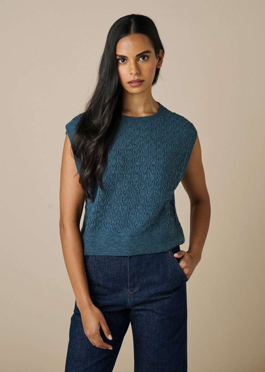 Uimi</p>Kitty Vest</p>(Bluebell)