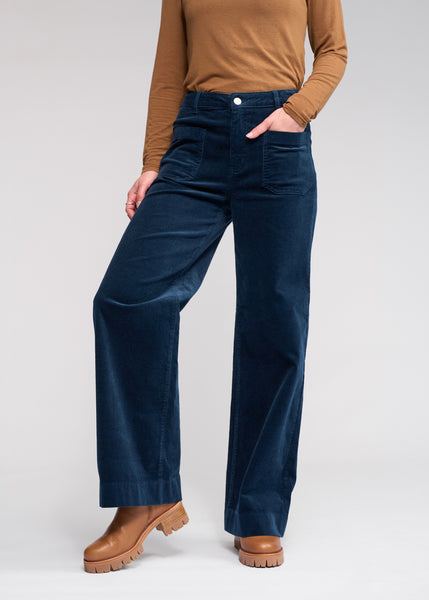 Knewe</p>Roxie Cord Jean</p>(Airforce)